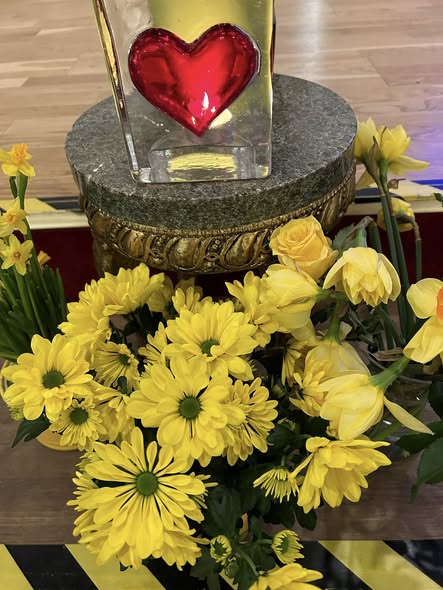 Glad Påsk Glad Påsk ! Kristus är uppstånden 🙏♥️!